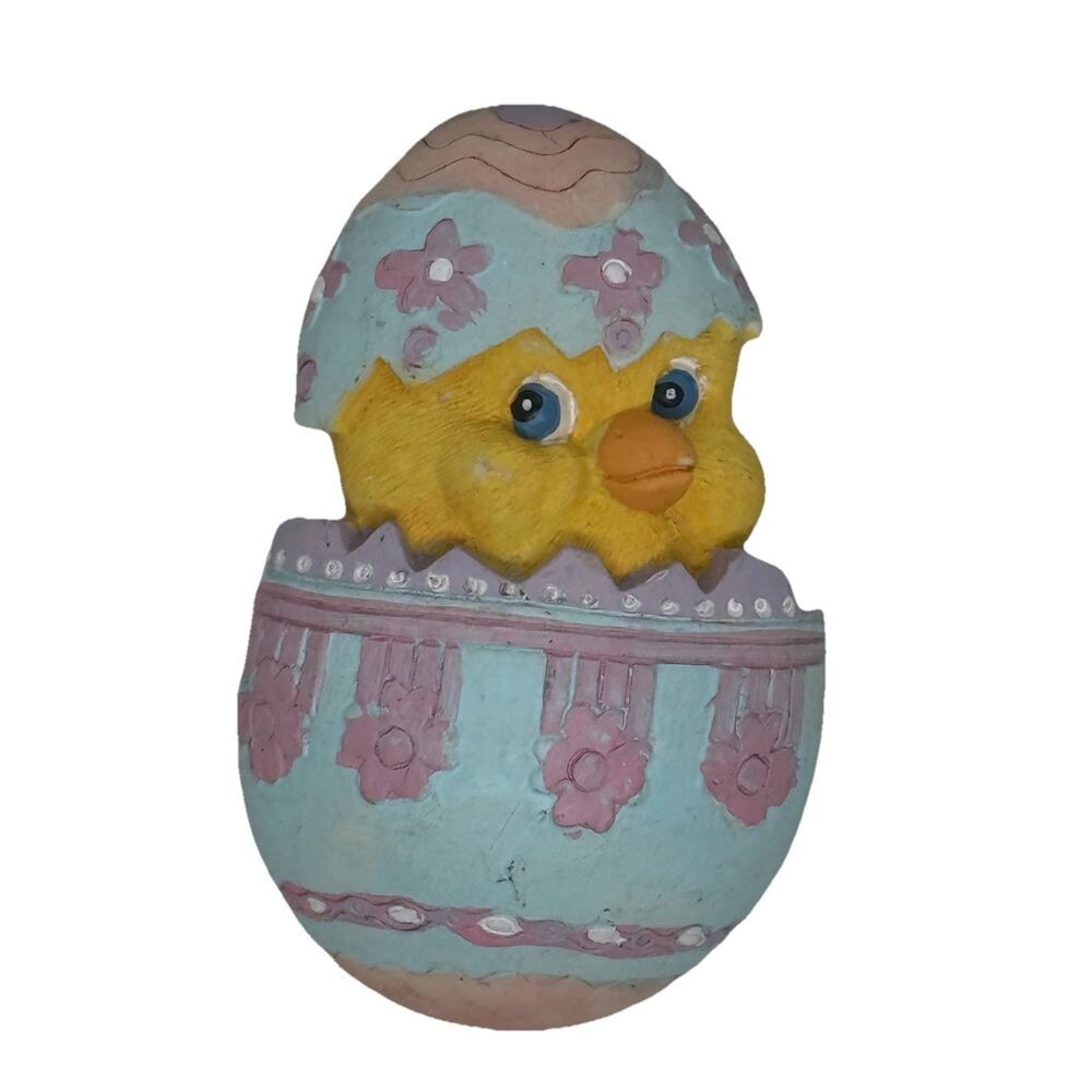 Vintage 3 1/4” Ceramic Easter Egg Chic Magnet Colorful Hand painted Collectible